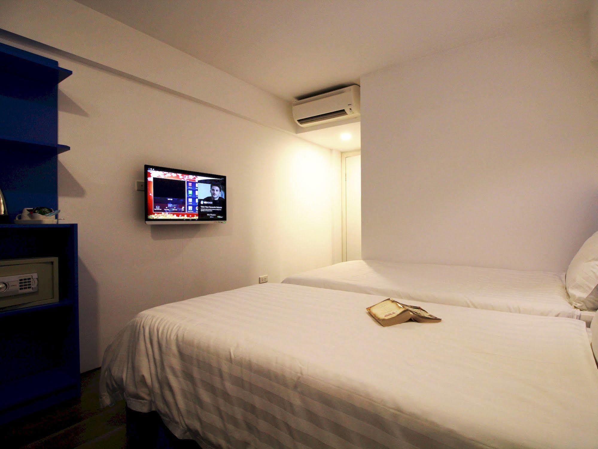 Emis Hotel Phu Quoc Extérieur photo